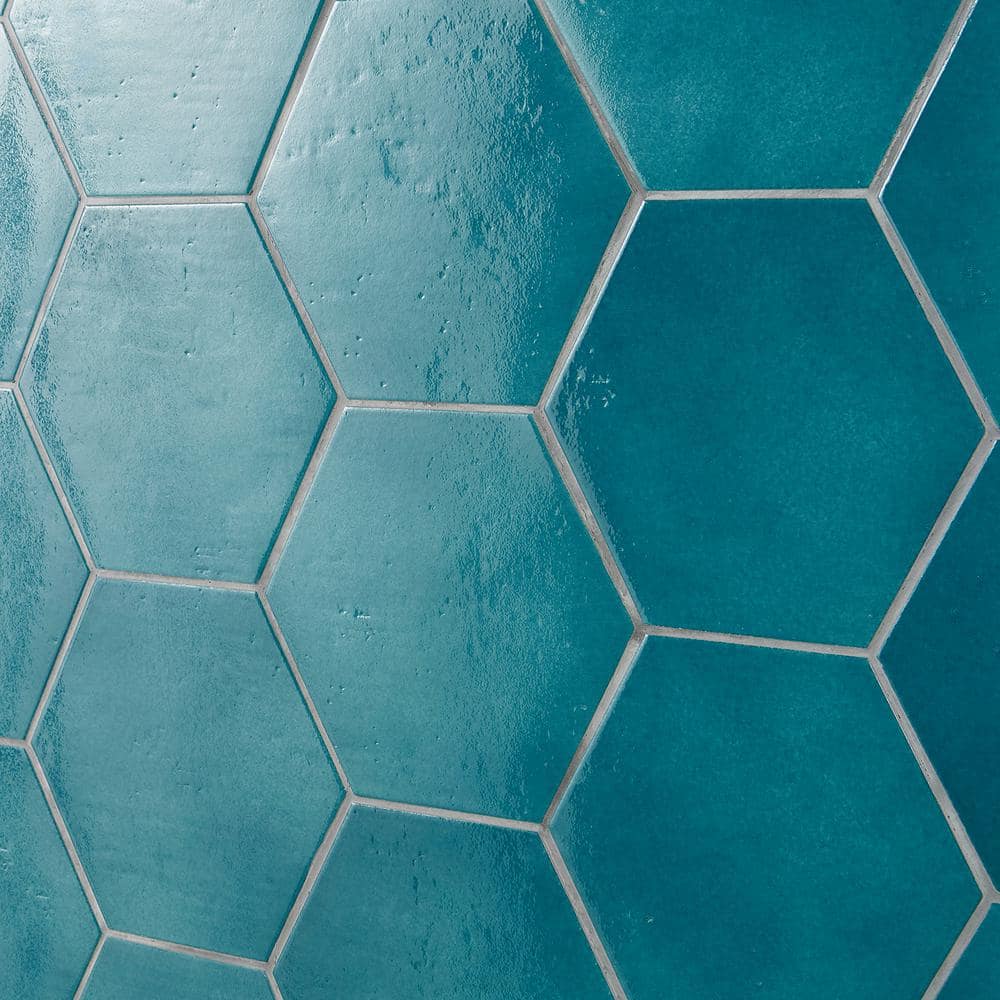 Triton 7" x 8" Glossy Green Hexagon Porcelain Tile