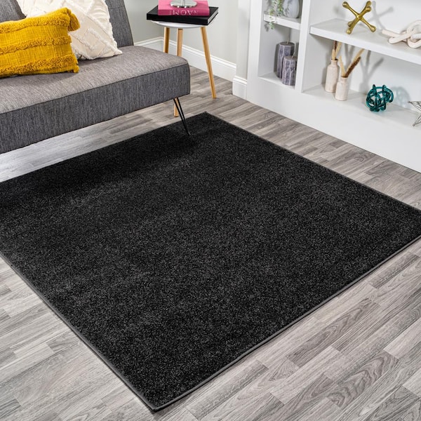 JONATHAN Y Haze Solid Low-Pile Black 6' Square Area Rug