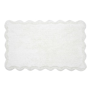 Scallop White Cotton Bath Rug, 20 in. x 32 in.