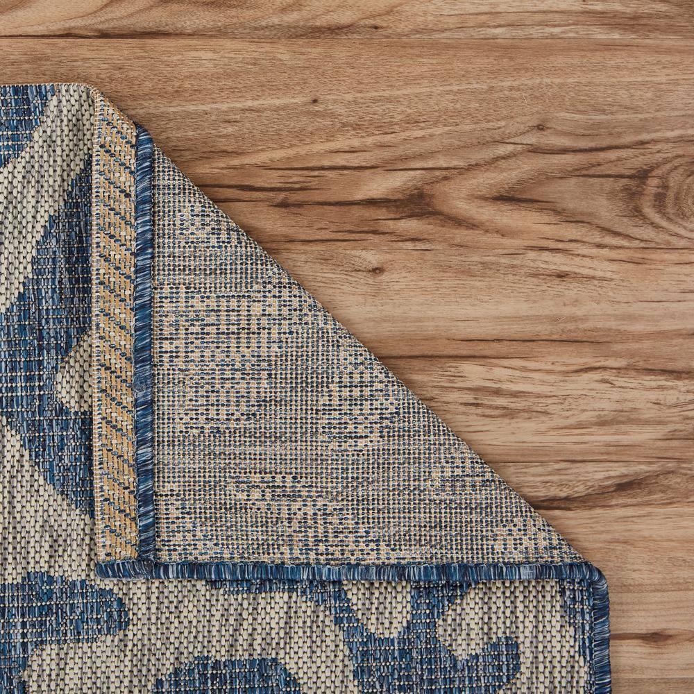 Coastal Charm Gray and Navy 5' x 7' Reversible Indoor/Outdoor Rug