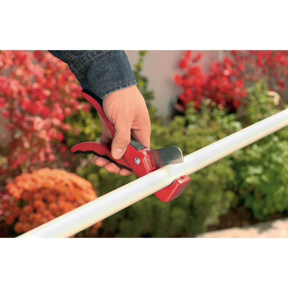 26120 1.25 in. Plastic Pipe Cutter