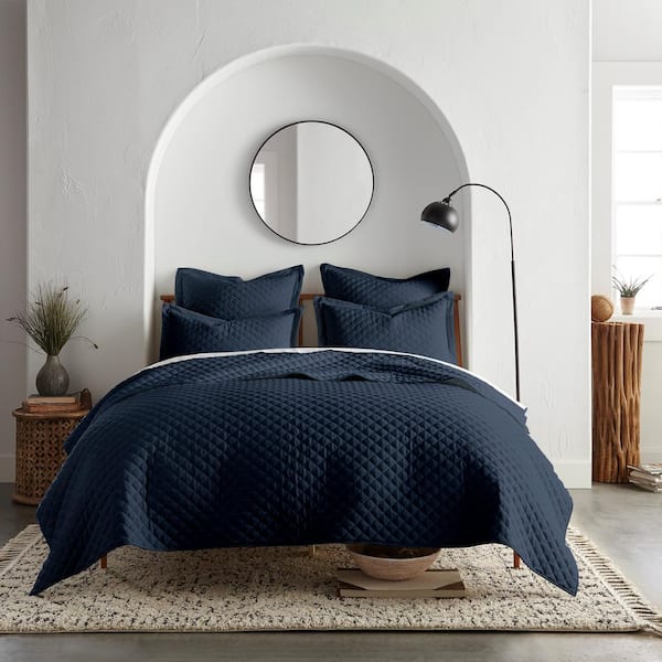 LEVTEX HOME Austin Navy 2-Piece Diamond Linen/Cotton Twin/Twin XL Quilt Set