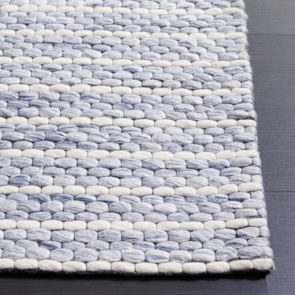 Ivory and Blue Flat Woven Wool Area Rug, 8' x 10'