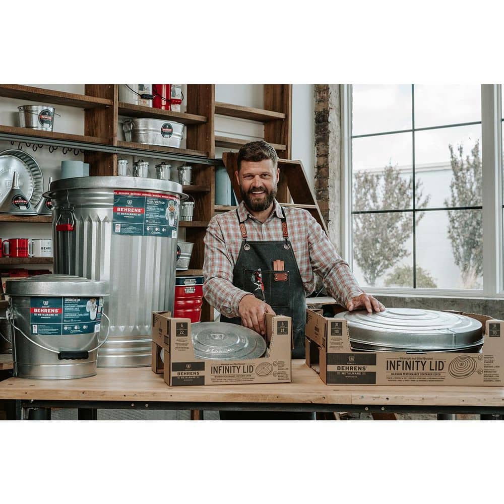 https://images.thdstatic.com/productImages/57ad35dd-7e1e-45da-a121-b44d58803114/svn/behrens-indoor-trash-cans-1270-44_1000.jpg