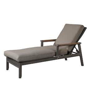 Metal Outdoor Lounge Chair with Gray Cushion