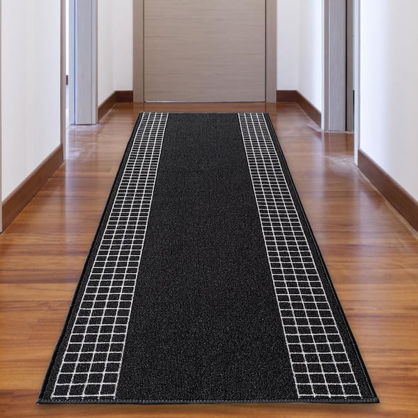 PLAYA RUG Checkered Border Black 26 in. W x 13 ft. L Runner Rug/Stair Runner 28.6 sq. ft.