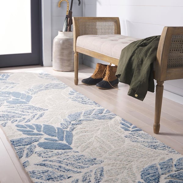 Martha Stewart 2 ft. x 8 ft. Ivory/Blue Oversized Floral Runner Rug
