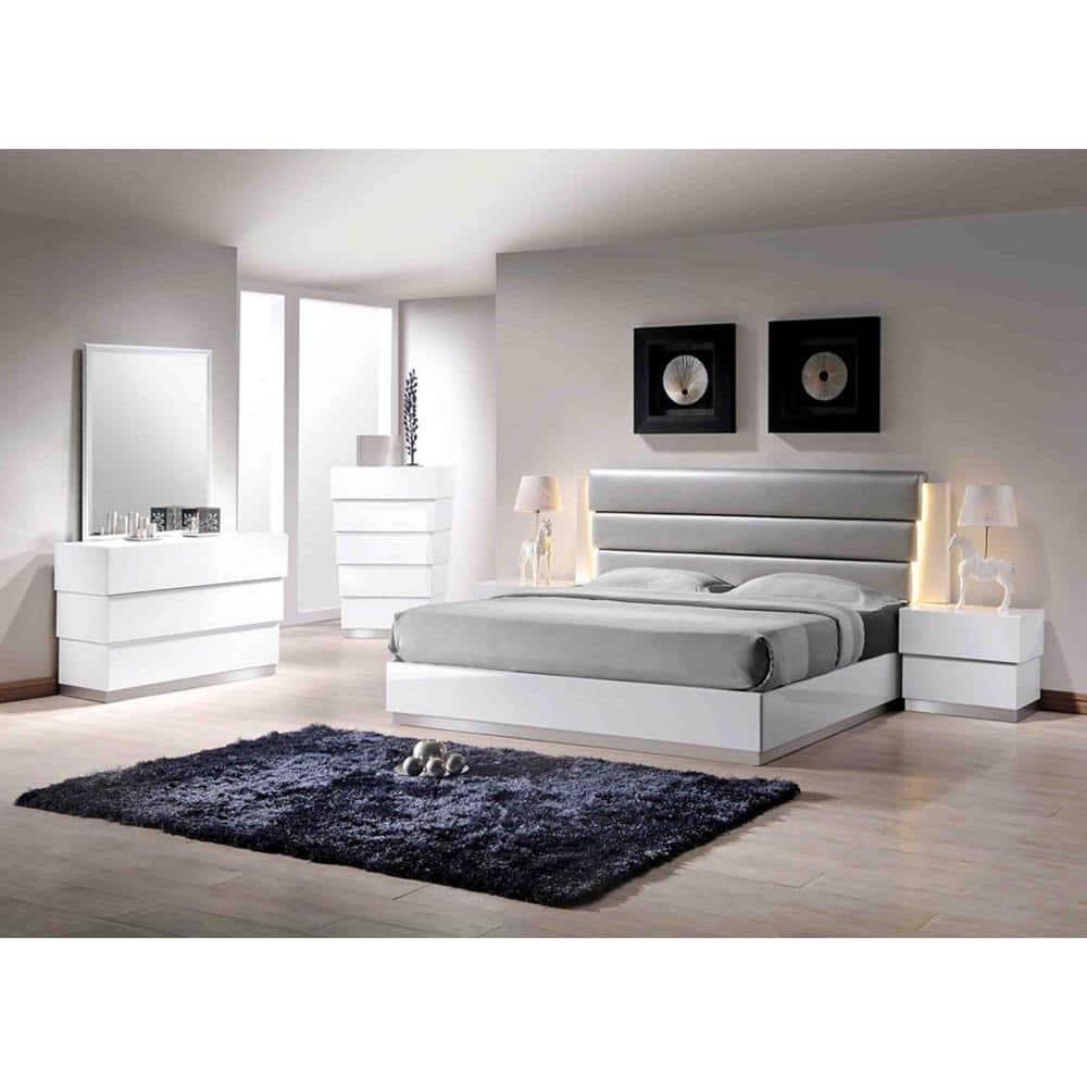 Florence King White and Gray Upholstered Wood Platform Bed