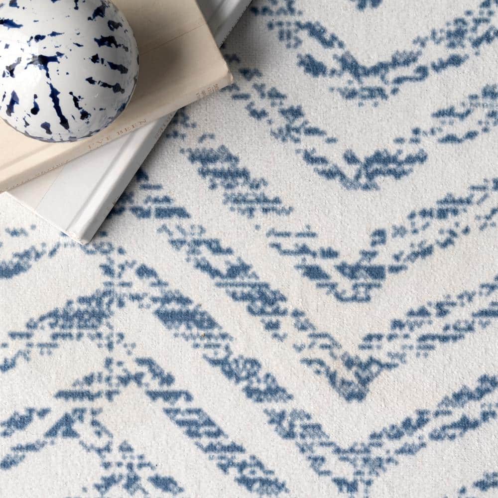Blue Geometric Machine Washable Stain-Resistant Area Rug