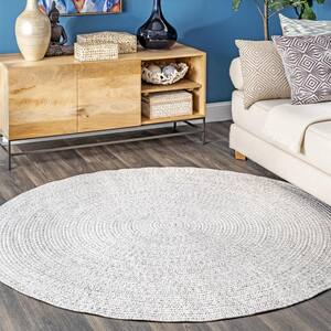 Lefebvre Casual Braided Ivory 4 ft. Indoor/Outdoor Round Patio Rug