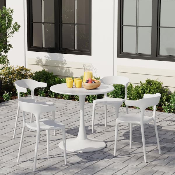 Frond and Form Outdoor Patio Modern Curved Back Poly Plastic Stacking Dining Side Chair (Set of 4), White