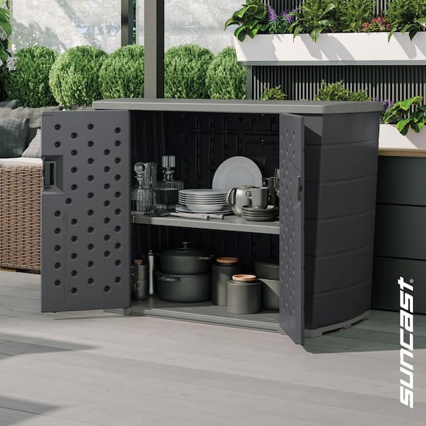 Backyard Oasis Entertaining Station with Storage