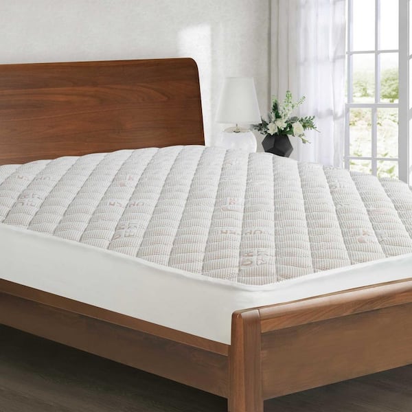 Copper Effects Medium Standard Polyester Queen Mattress Pad