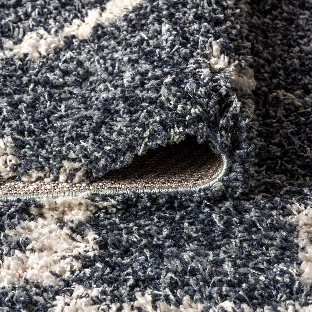 Reversible Blue/Cream Diamond Shag Area Rug 3'x5'