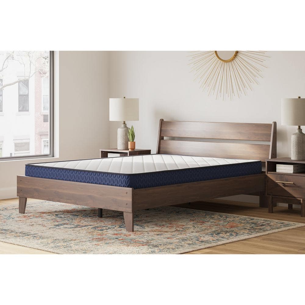 Full Size White Firm Foam Mattress with Quilted Cover