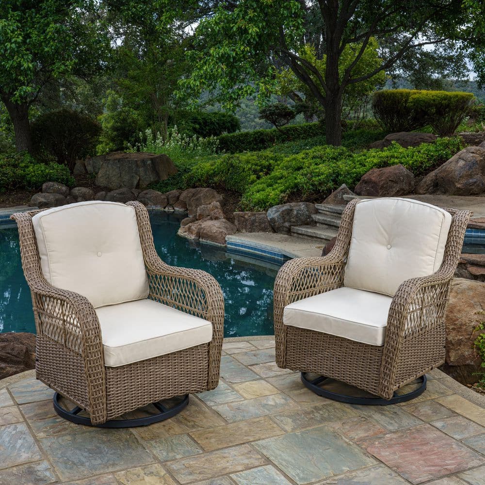 Rio Vista Wicker Swivel Glider Outdoor Chair Bundle with Plush Beige Cushio