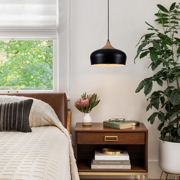 Everett 13.8 in. 1-Light Black Farmhouse Pendant Light with Wood Accents