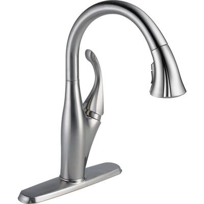 Delta Spargo Single-Handle Pull-Down Sprayer Kitchen Faucet with ...