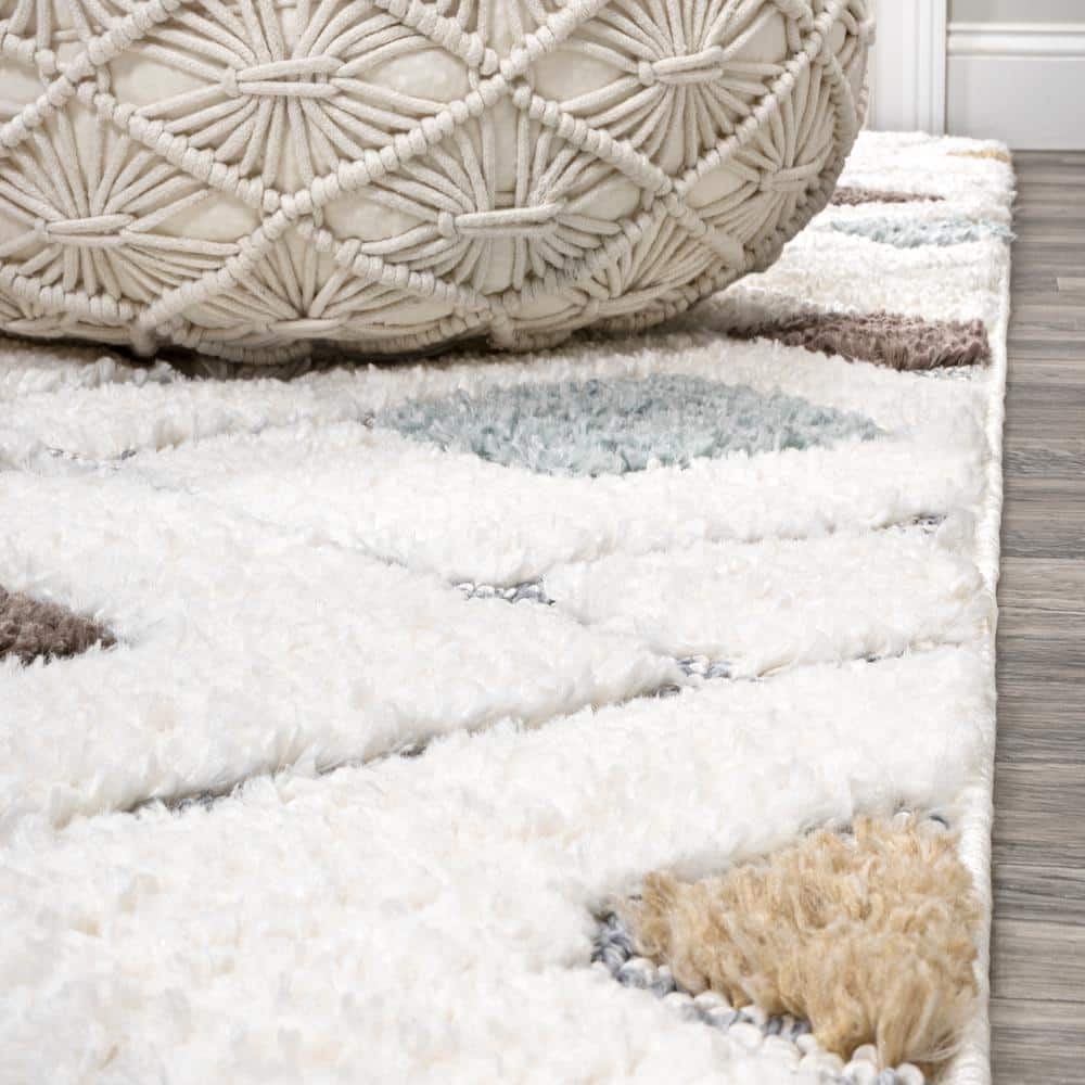 5' x 8' Multi/Cream Synthetic Trellis Area Rug