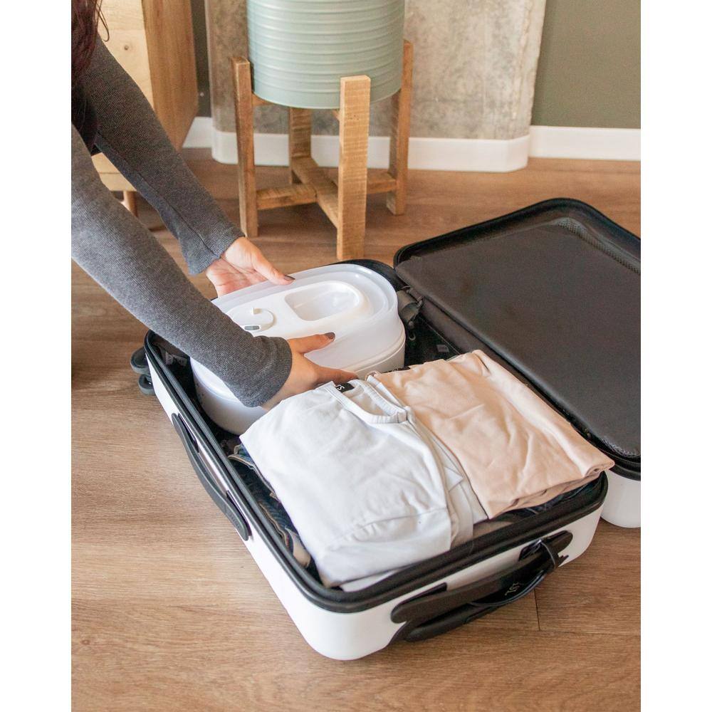 https://images.thdstatic.com/productImages/585f9f4d-a56e-46b1-be9e-b6c49e5ebefb/svn/whites-crane-humidifiers-ee-5958cwh-44_1000.jpg