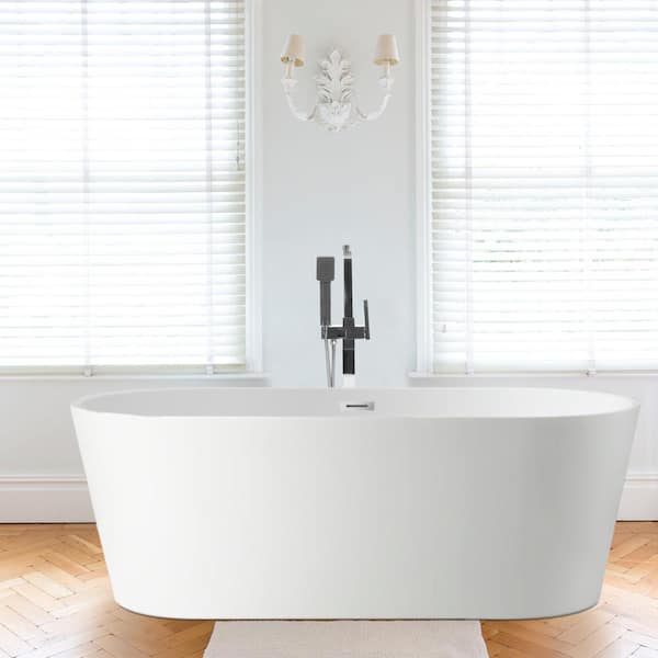 Bordeaux 67 in. Acrylic Flatbottom Freestanding Bathtub in White/Polished Chrome
