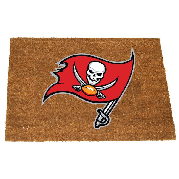 The Memory Company Tampa Bay Buccaneers 19.5 in. x 29.5 in. Coir Fiber Colored Logo Door Mat