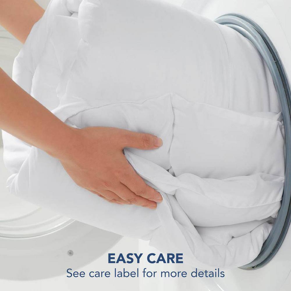Navy Full/Queen Down Alternative Comforter Set