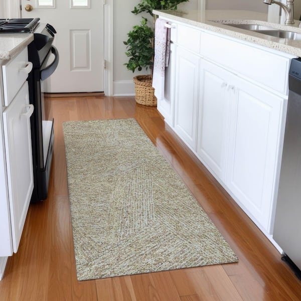 Mayfield Premium Machine Washable Abstract AMF991 Putty 2 ft. 3 in. x 7 ft. 6 in. Runner Rug