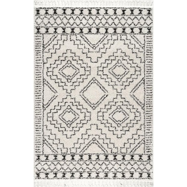 nuLOOM Vasiliki Moroccan Tassel Shag Off-White 9 ft. x 12 ft. Area Rug