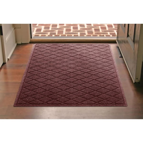 Waterhog Argyle Bordeaux 34 in. x 52 in. PET Polyester Indoor Outdoor Door Mat