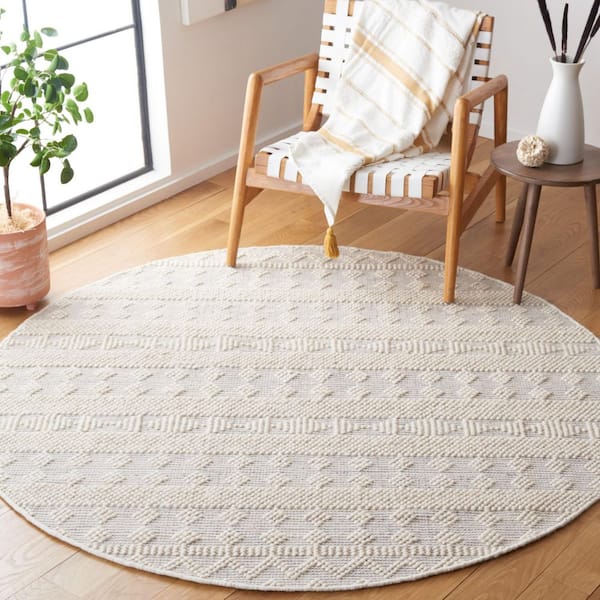 Natura 6 ft. x 6 ft. Ivory/Blue Fringe High-Low Diamond Round Area Rug
