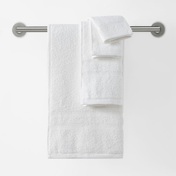 https://images.thdstatic.com/productImages/5894711e-7166-4296-8be1-108d2466a882/svn/white-clorox-bath-towels-msi008836-1f_600.jpg