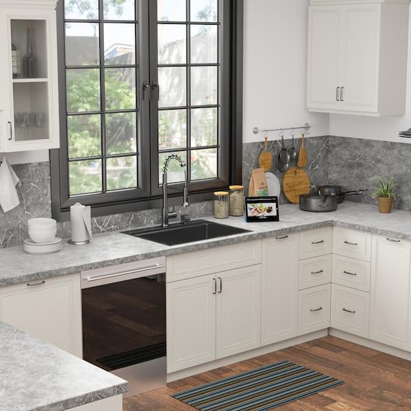 https://images.thdstatic.com/productImages/58cf2ca9-a2c4-409d-bf81-0f5445cf1622/svn/gunmetal-black-drop-in-kitchen-sinks-al28b-t-31_600.jpg