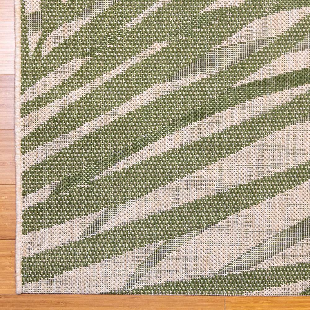 Sand & Palm 5' x 7' Reversible Synthetic Flatweave Outdoor Rug