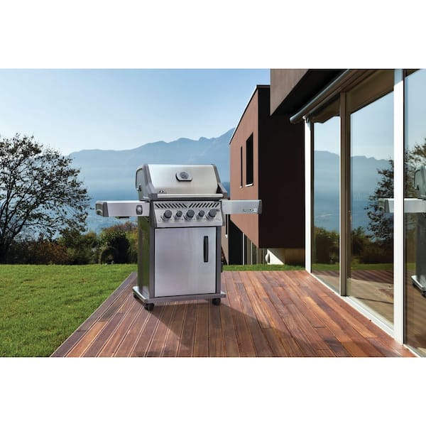 Rogue PRO-S 425 3-Burner Natural Gas Grill in Stainless Steel with Infrared Side and Rear Burner