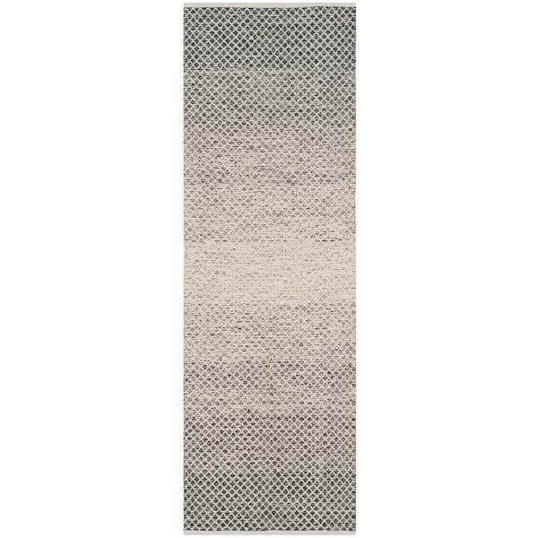 SAFAVIEH Montauk Black/Ivory 2 ft. x 9 ft. Striped Distressed Geometric Runner Rug