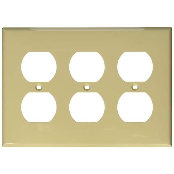Leviton Ivory 3-Gang Duplex Outlet Wall Plate (1-Pack)