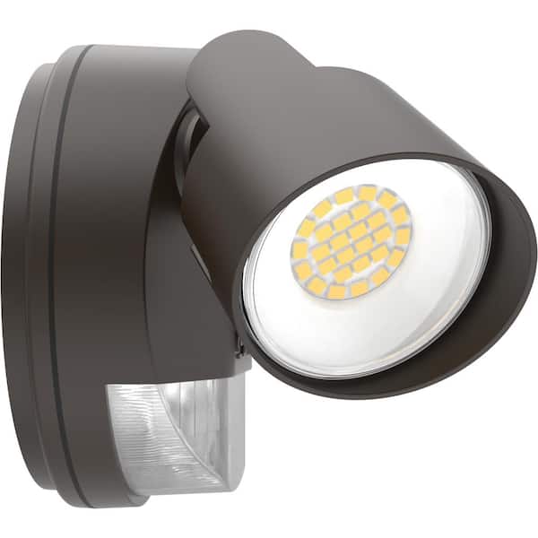 Lithonia Lighting HGX LED Proiettore Di Sicurezza 3 Luci Bianco - Sensore Movimento E Fotocellula, Lumen Regolabili 1750-2750, Per Esterno