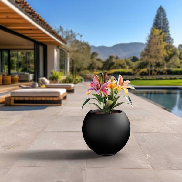 20 in. Large Charcoal Black (Enhanced Interior) Concrete Round Planter / Pot with drainage holes
