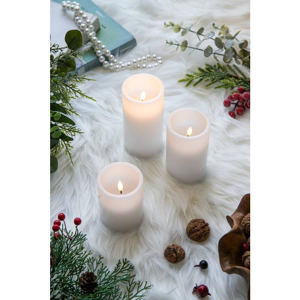 Set of 3 White Flameless LED Decorative Candles with Remote Timer