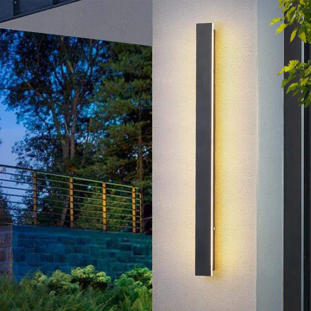 YANSUN 1-Light Black Modern Integrated LED Outdoor Wall Light