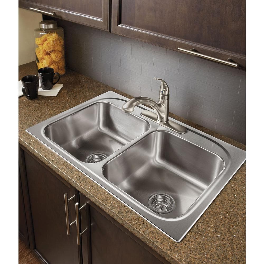 Chrome Pull-Out Single Handle Kitchen Faucet with Spray