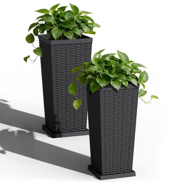 Tozey Rattan Texture Black Outdoor Resin Tapered Planter Set with