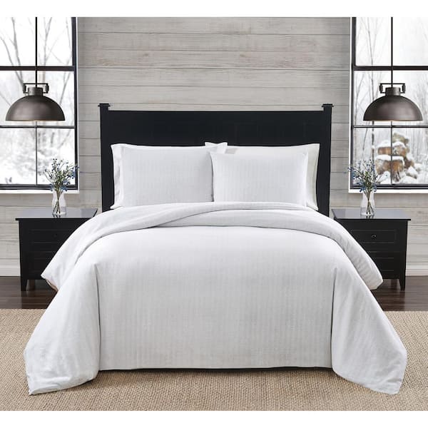 London Fog 2-Piece White and Grey Herringbone Cotton Flannel Twin / Twin XL Duvet Cover Set