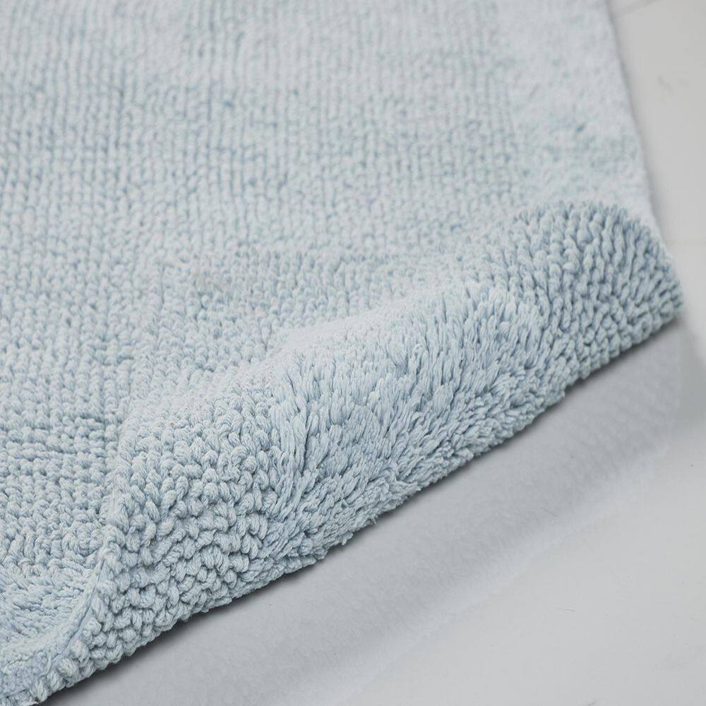Soft Blue Cotton Tufted Reversible Bath Rug 21" x 34"