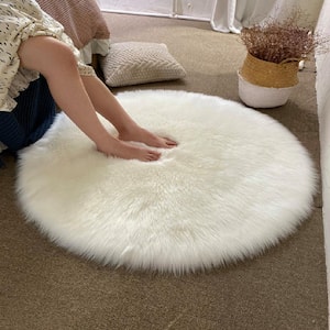Silky Faux Fur Sheepskin Shag White 6.6 ft. x 6.6 ft. Round Fluffy Fuzzy Area Rug