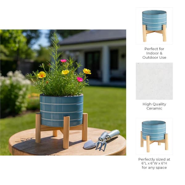 Liv & Skye Blue Sky Ceramic Striped Planter (6 in. W x 4 in. H
