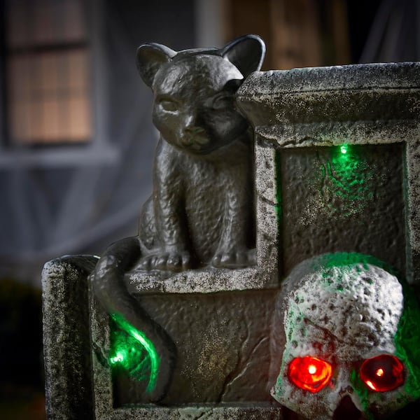 New Halloween 25” Lighted Rest in Pieces Blow Mold high quality Tombstone Yard Decoration