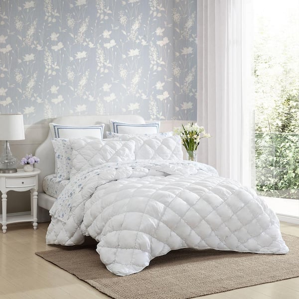 Laura Ashley Susanna 2-Piece White Microfiber Twin Quilt Set