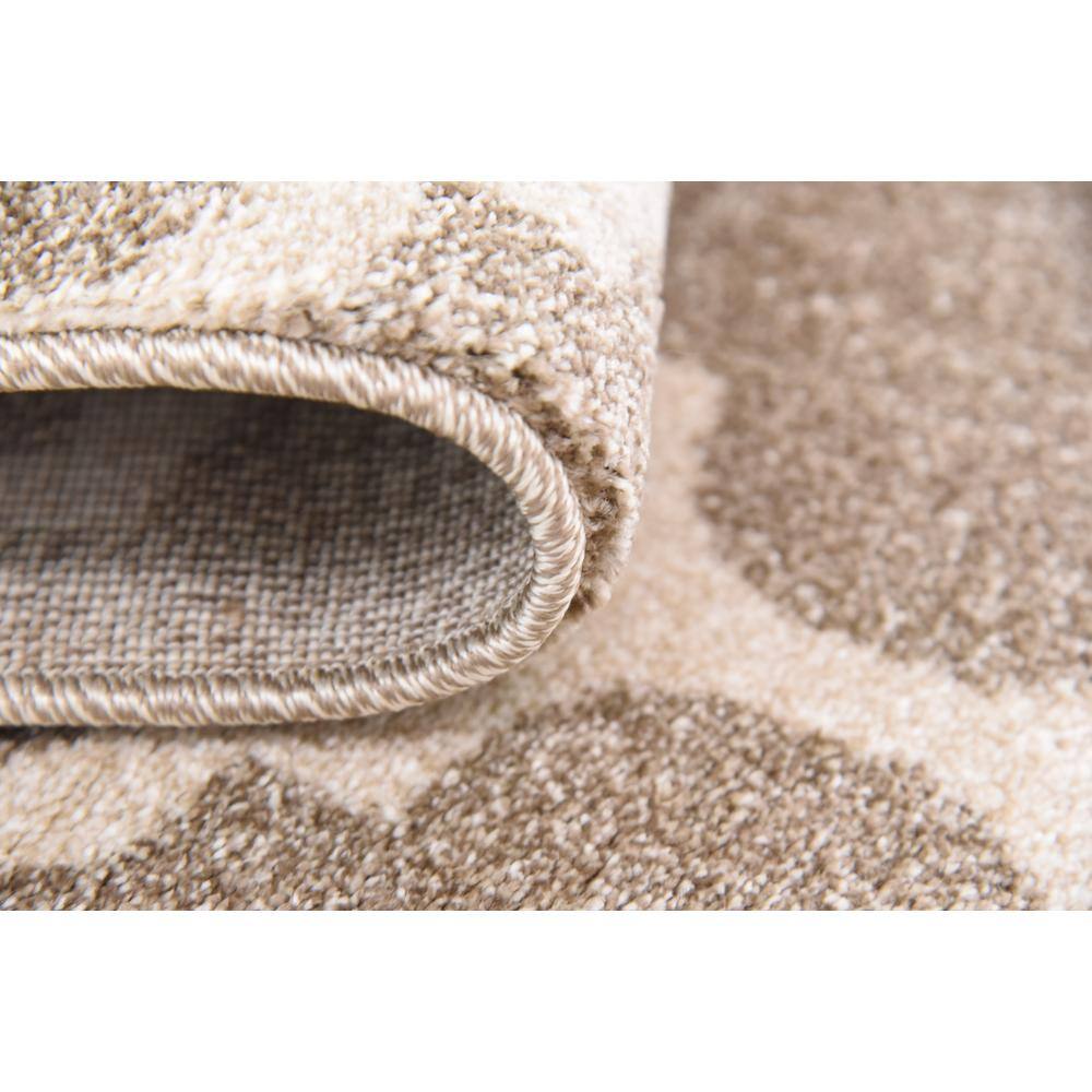Elegant Trellis Light Brown 4'x6' Stain-Resistant Area Rug